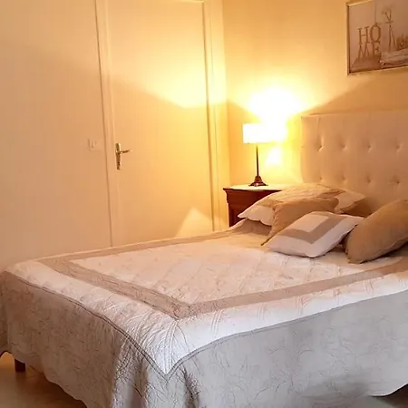Studio Rue Sylvia Montfort 사흘라 라 카네다